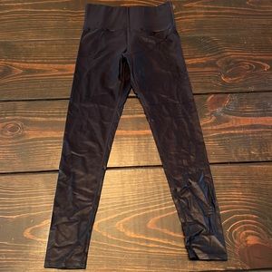 Carbon 38 black leggings, size S